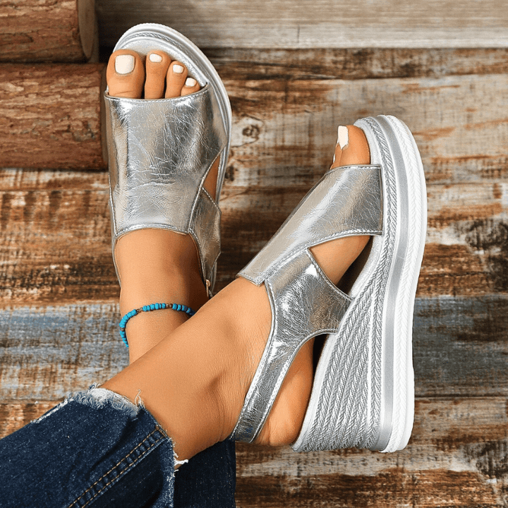 Elira – Subtiele verhoging orthopedische Sandalen