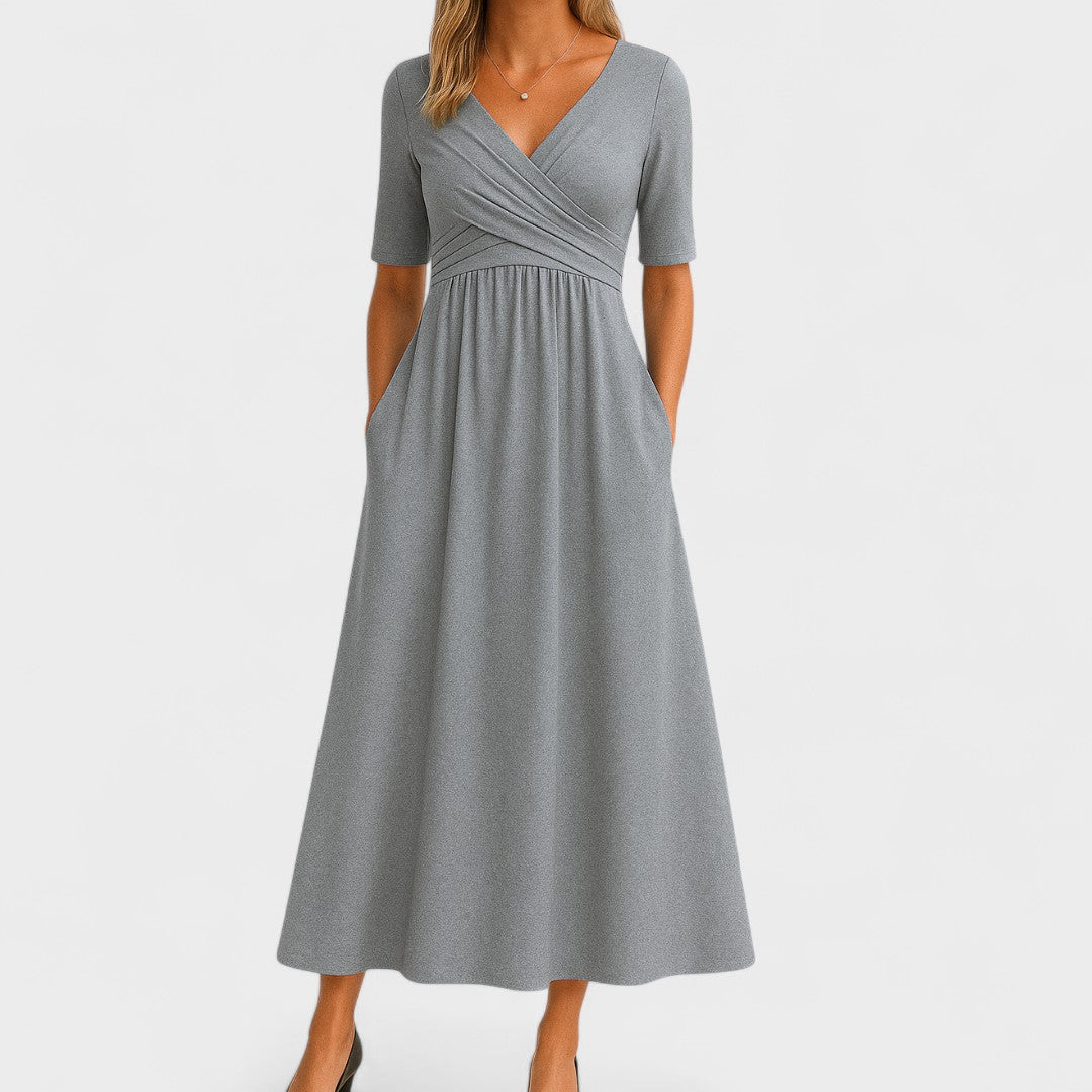 Anouk - Elegante maxi jurk met V-hals en halflange mouwen