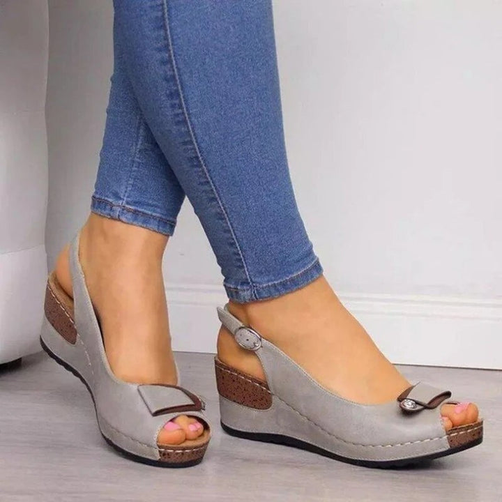 Eleftheria – Dames Orthopedische Gewatteerde Sandalen