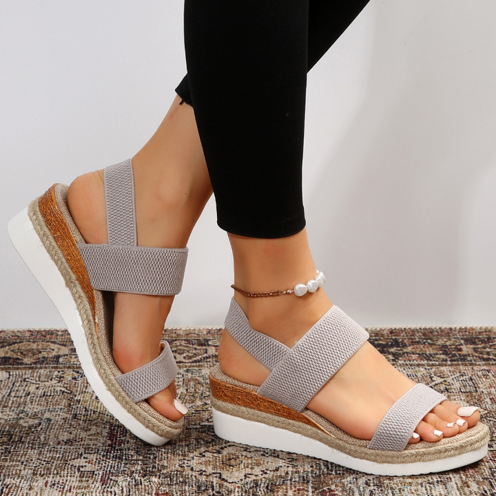 Melody – Dames Orthopedische Gewatteerde Sandalen