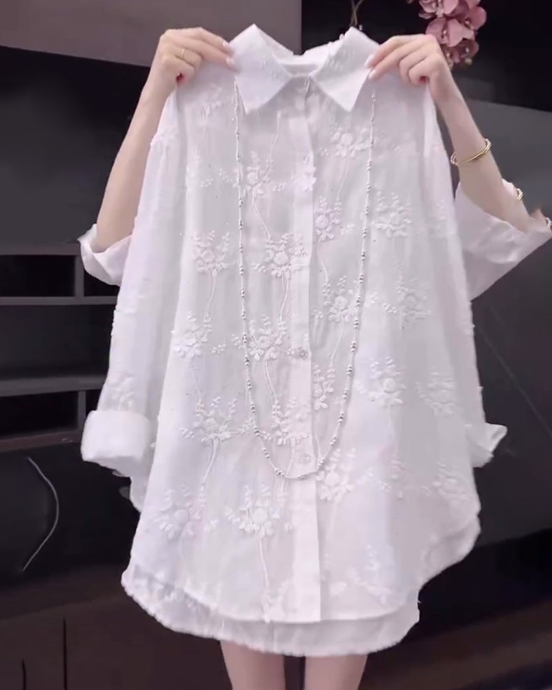 Marina – Dames Blouse met Bloemenborduursel