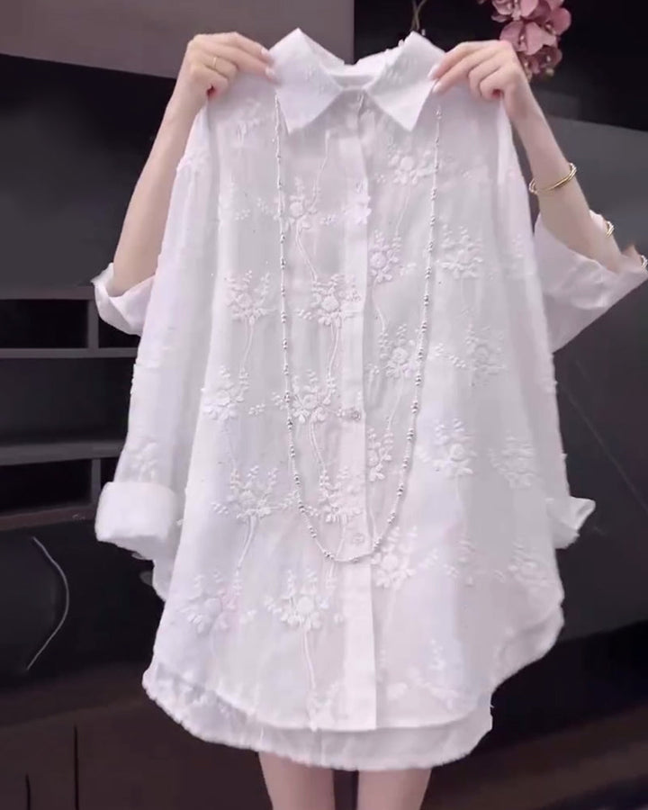 Marina – Dames Blouse met Bloemenborduursel